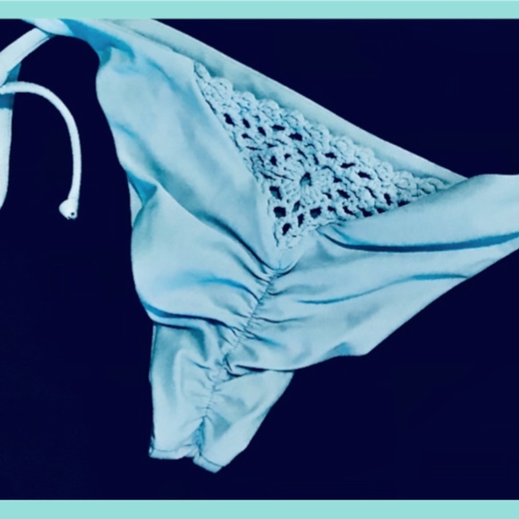 Frankies Bikinis Skimpy Ruched Crochet Two Piece Halter Brazilian Blue Harlow - Picture 9 of 10